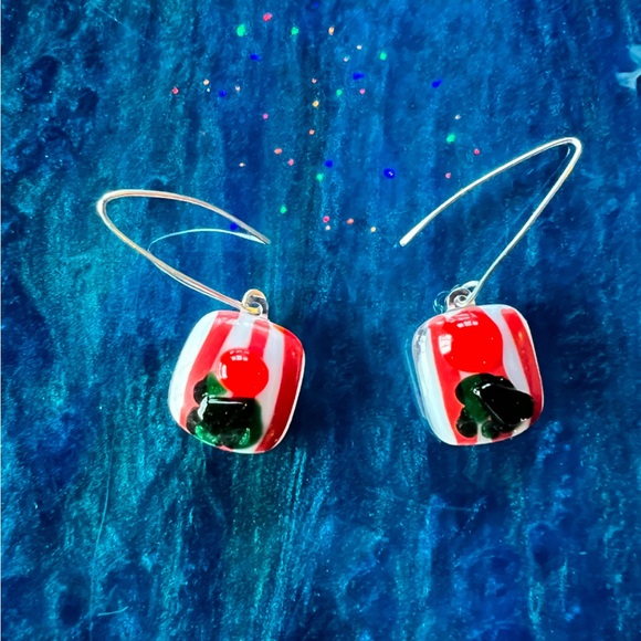 Bonnie’s Bling One Of A Kind Fused Glass Jewelry and Accessories to Wear. - Picture 7 of 15